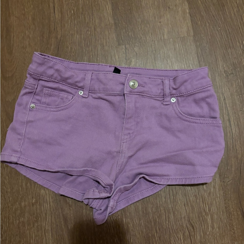 H& M shorts